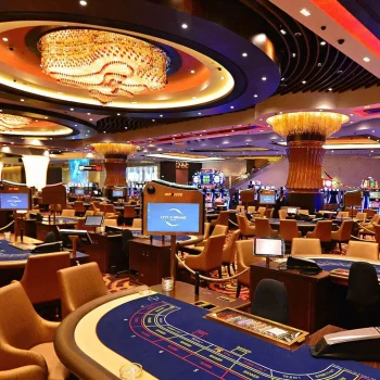 GQ-India-city-of-dreams-manila-casino (1)